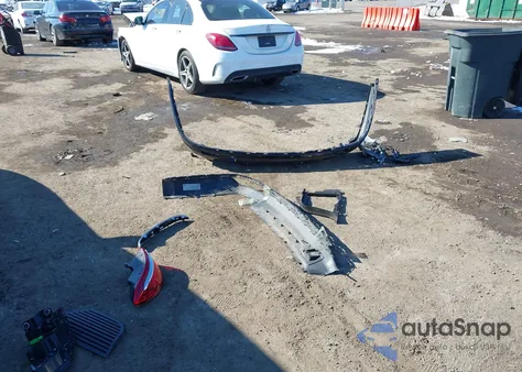 2019 Audi A8 L 55 from USA, damaged, VIN WAU8DAF89KN009132